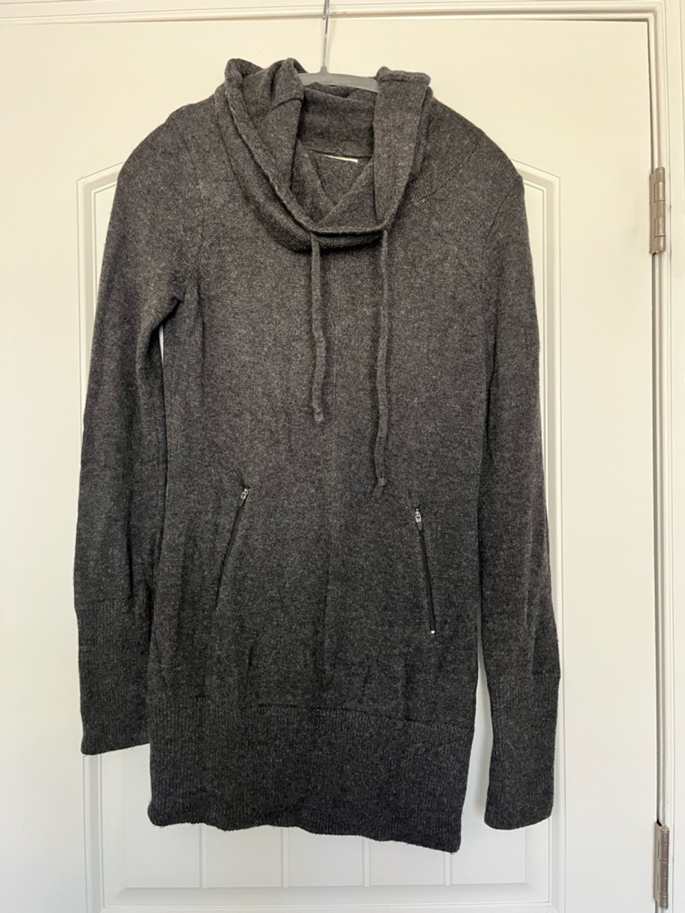 Telluride Clothing Co. Dark Gray Knit Hooded Tunic Sweater Size Small